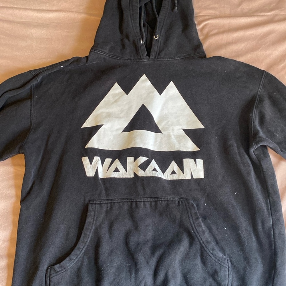 Wakaan hoodie